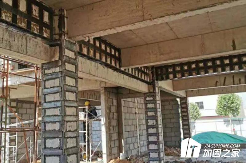 粘鋼加固很強(qiáng)大，施工要求需做好!